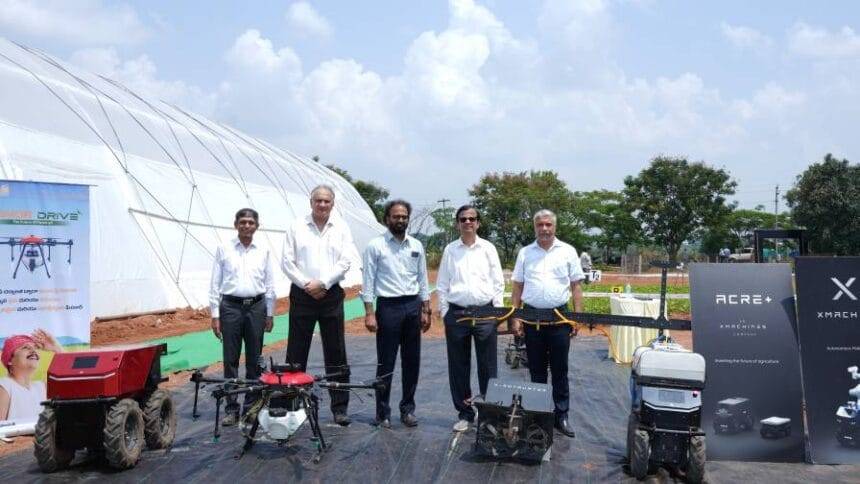 L-R: Dr. Amit Rastogi, EVP & Chief Technology Officer; Mr. Amir Alvi, Chief Operating Officer; Mr. G. Babu, Vice President & Head of Retail Business; Mr. S. Sankarasubramanian, Managing Director & Chief Executive Officer; Mr. Madhab Adhikari, VP & Head – Sales & Marketing (Fert & SSP)