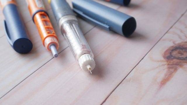 टाइप 1 मधुमेह के उपचार के रूप में सोमाटोस्टैटिन का निषेध