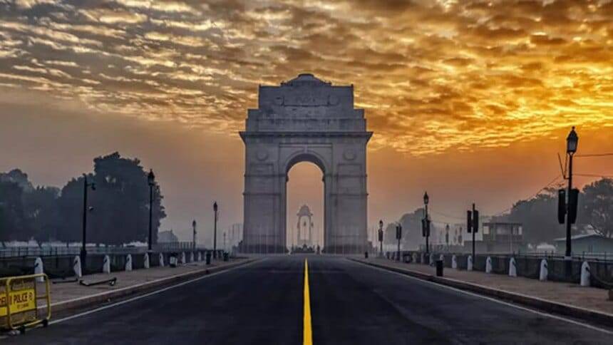 दिल्ली का न्यूनतम तापमान गिरकर 18.6 डिग्री सेल्सियस पर पहुंच गया