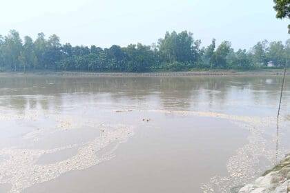 Farmers worried as water level of Jamuna rises