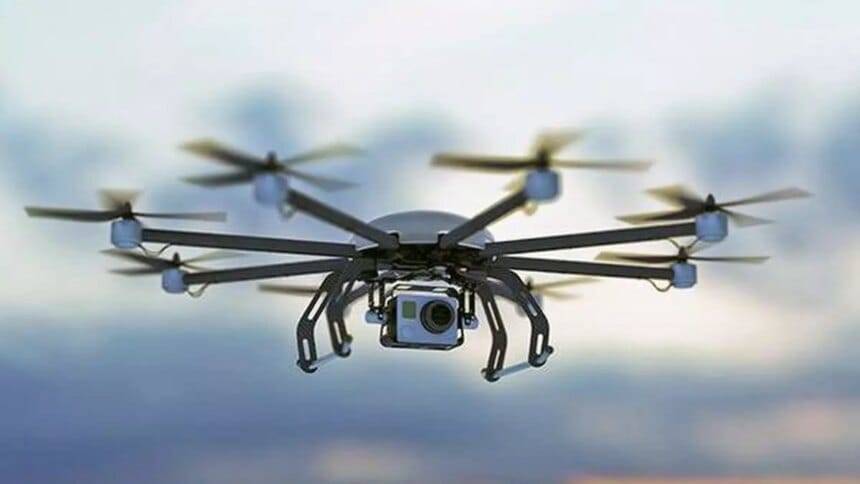 कैसे ई-ड्रोन सूखाग्रस्त क्षेत्रों में सिंचाई दक्षता बढ़ा रहे हैं