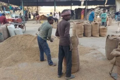 किसान संगठन 18 अक्टूबर को ने पंजाब सीएम के आवास पर धरना देंगे.