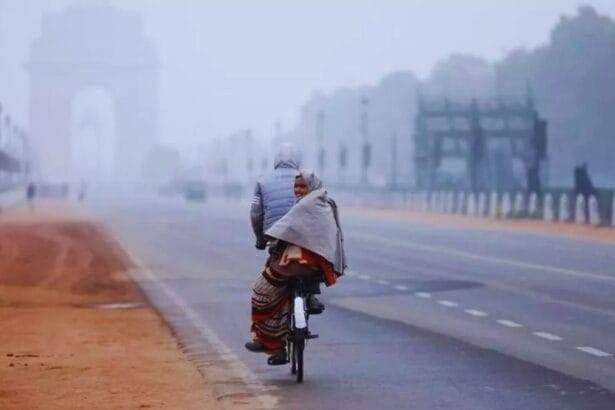 दिल्ली में ठंड की दस्तक