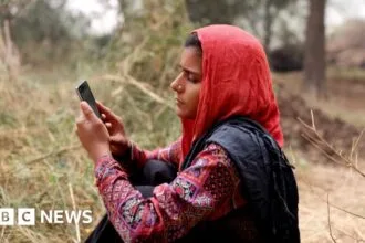 भारत के स्टार्ट-अप विकास के अगले चरण को आगे बढ़ाने के लिए ग्रामीण बाजारों पर नजर रख रहे हैं