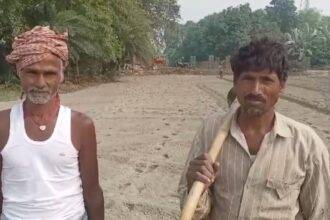 Farmers worried about wheat seeds in Bihar, crowd gathered at centers