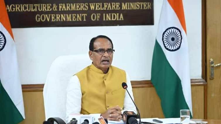 Government working on lab to land concept know waht agriculture minister shivraj singh chauhan says “लैब टू लैंड“ के कांसेप्ट पर काम कर रही सरकार, कृषि मंत्री ने कहीं ये बड़ी बात