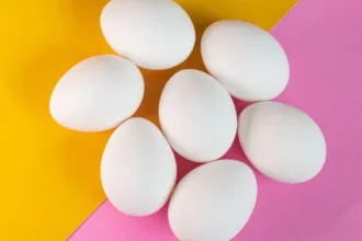 Poultry Egg: If you are rearing chickens for eggs then first know which chicken lays how many eggs.