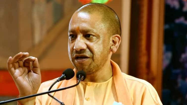 Krishi Bharat Pradarshani CM Yogi Adityanath Says Lots of opportunities in agriculture field एग्रीकल्चर फील्ड में हैं बहुत संभावनाएं, सीएम योगी ने कृषि क्षेत्र को लेकर कहीं ये बड़ी बात