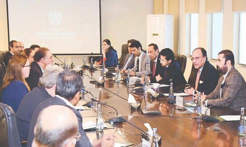 कृषि कर कानून की धीमी गति से मंत्री असंतुष्ट - समाचार पत्र